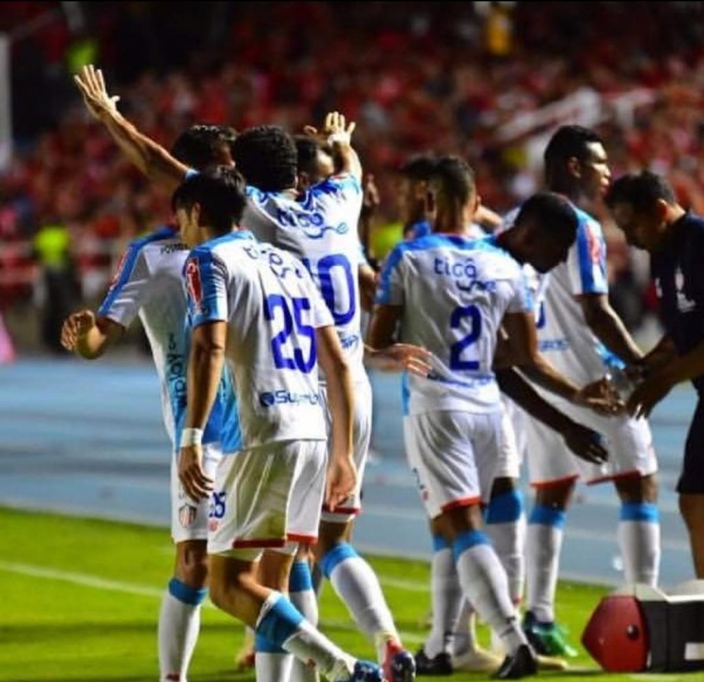 Junior le ganó al América y es nuevo líder de la Liga – Junior a un Click